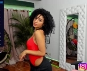 naomigarcia is a  year old female webcam sex model.
