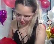 amyxolove is a 20 year old female webcam sex model.