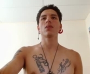 pollon8_kbezon is a 21 year old couple webcam sex model.