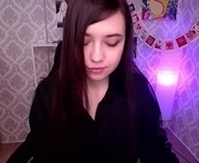 lina_brownie is a 18 year old female webcam sex model.