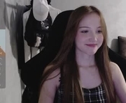 paulinabunny is a 18 year old female webcam sex model.