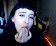 h3l9a_pataki is a 21 year old female webcam sex model.