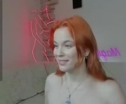 evaredhead_ is a 22 year old female webcam sex model.