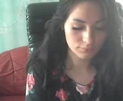 dreamkaren_ is a 19 year old female webcam sex model.