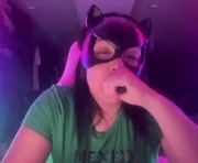 hiddeninmyvalley is a  year old female webcam sex model.