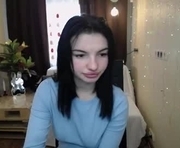 tianaraya is a 19 year old female webcam sex model.
