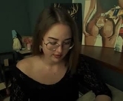 luxie_queen is a 20 year old female webcam sex model.