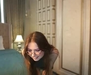 grace_blush is a 18 year old female webcam sex model.