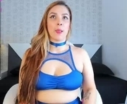 mafee_saenz is a  year old female webcam sex model.