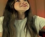 geraboobsi is a 22 year old female webcam sex model.