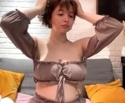 edacauldwell is a 18 year old female webcam sex model.