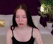 vanessafields is a 19 year old female webcam sex model.