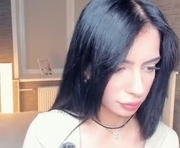 cristalpeno is a 18 year old female webcam sex model.
