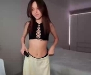 monnymoonn is a  year old female webcam sex model.