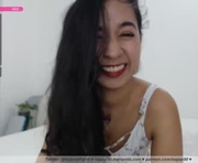 isapaz90 is a  year old female webcam sex model.