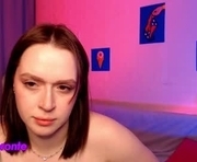 tara_bond is a 21 year old female webcam sex model.