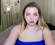 youshyanna is a  year old female webcam sex model.