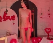 niasalvatore is a 18 year old female webcam sex model.