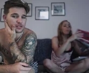 isabellababy212 is a  year old couple webcam sex model.