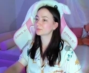 leahmay1 is a  year old female webcam sex model.