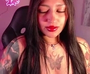 _dennise is a 22 year old female webcam sex model.