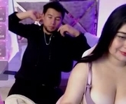 sarayandre is a 20 year old couple webcam sex model.