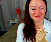 elissweets is a 25 year old female webcam sex model.