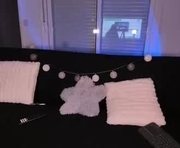 sofia_morgaan is a 19 year old female webcam sex model.