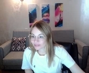 your_crush_12 is a  year old female webcam sex model.