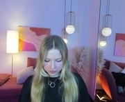 triplesec_ is a 18 year old female webcam sex model.