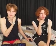 felixorange_ is a 18 year old male webcam sex model.
