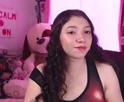 ally_donfort is a 20 year old female webcam sex model.