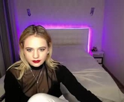 daniela_holt is a  year old female webcam sex model.