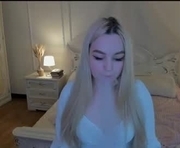 an6elica is a  year old female webcam sex model.