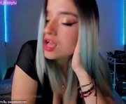 jessylu_ is a 26 year old female webcam sex model.