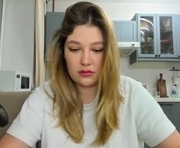 kylieblond is a 26 year old female webcam sex model.