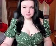 luxemma is a 23 year old female webcam sex model.