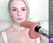 kaya_devis is a  year old female webcam sex model.