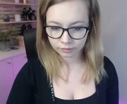 holly_bb95 is a 28 year old female webcam sex model.