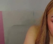 anitaguen is a 19 year old female webcam sex model.