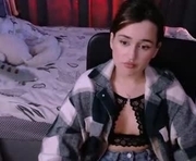 kira_yammy is a 23 year old female webcam sex model.
