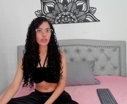 daniela_londono is a 20 year old female webcam sex model.