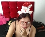 jellyfishhot is a 48 year old female webcam sex model.