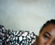 ema900845 is a  year old female webcam sex model.