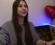 paigeprado is a 18 year old female webcam sex model.