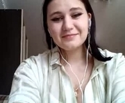 bitter_muse_fizz_rawr is a 18 year old female webcam sex model.
