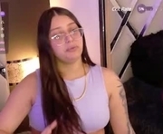 sabrina_saturn is a 19 year old female webcam sex model.