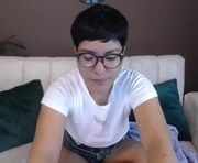 skye_nerdy is a 22 year old female webcam sex model.