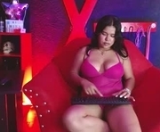 bbyboobies is a 18 year old female webcam sex model.