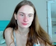 natural_meri_ is a 19 year old female webcam sex model.